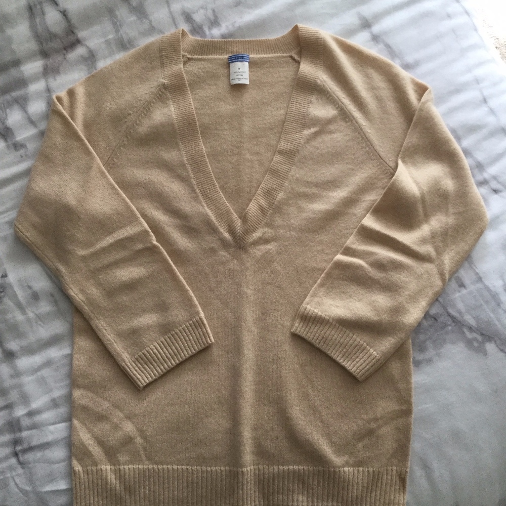 J CREW CASHMERE V-NECK